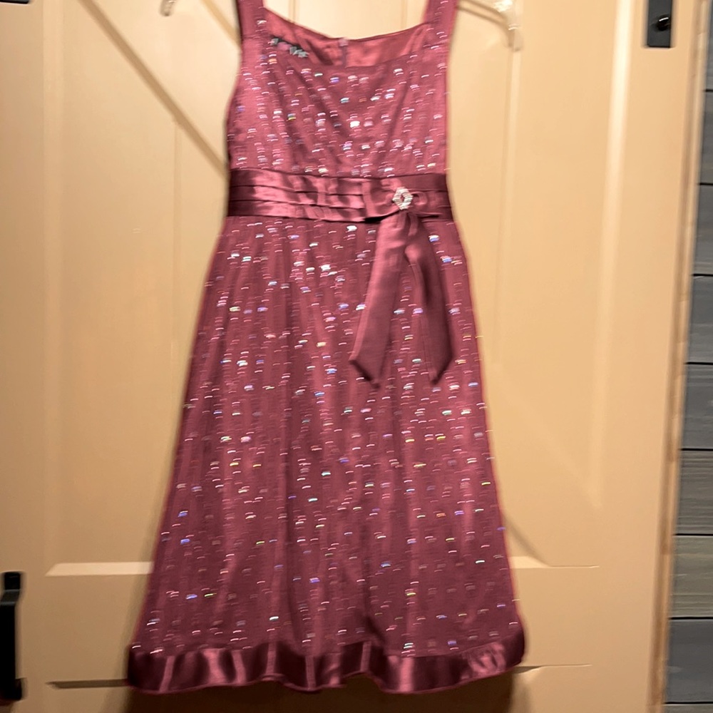 Girls dress.